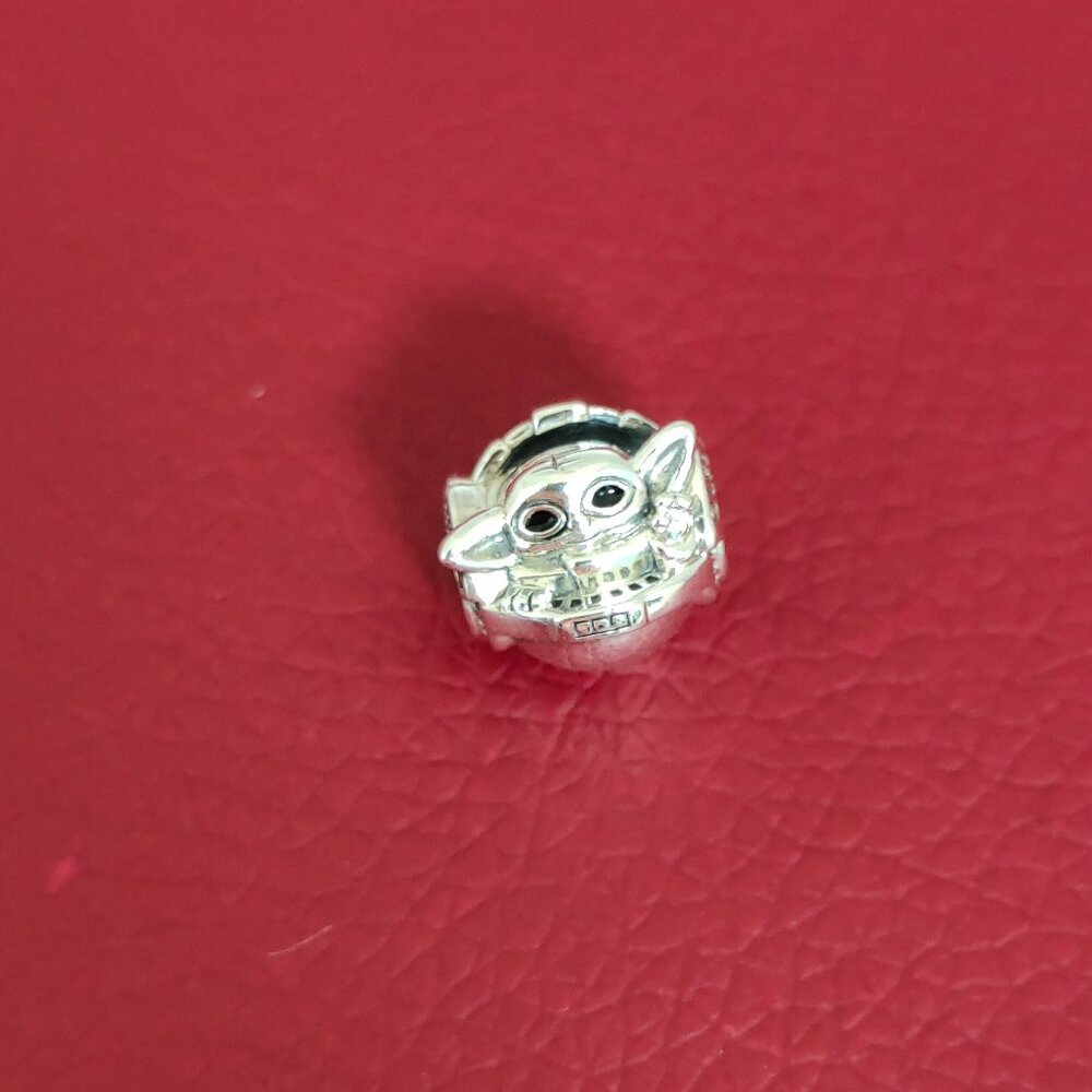 Pandora Star Wars Grogu & Crib Charm S925 Sterling Silver with box